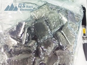 Yttrium (Y) Metall